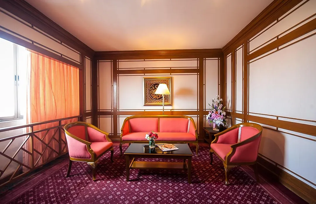 Diamond Plaza Hotel-1